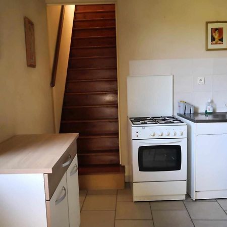 Petit Gite Ou Chambre D'Hotes 2/4 Personnes Buffieres Экстерьер фото